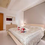 Tosca Menaggio